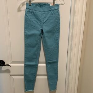 Justice Stylish Soft & Stretchy Blue Girl’s Mid Rise Leggings. Size:12.Brand New
